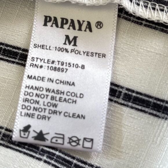 Papaya Black White Striped Relaxed Tank Top Keyhole Back Blouse Size Medium - Picture 6 of 6